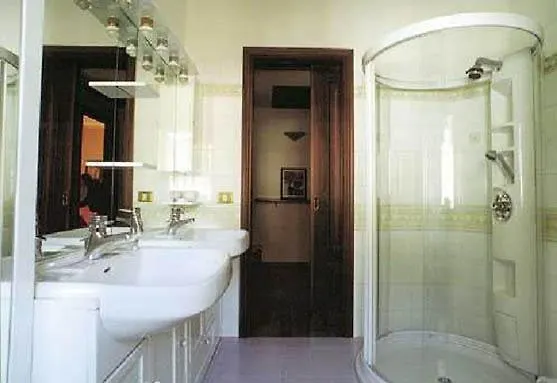 Affittacamere Au Chateau Blanc Bed & Breakfast *